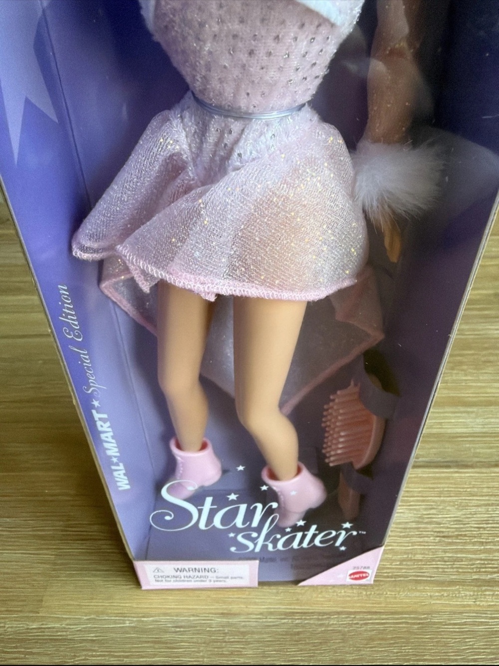 Barbie Star Skater Doll Wal-Mart Special Edition 25788 2000 NIB Ice Skating - Picture 3 of 7